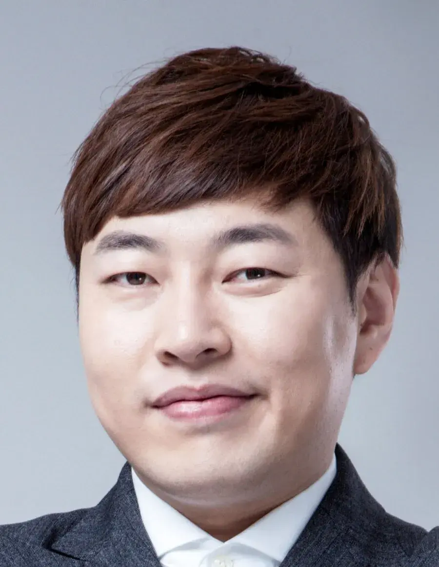 بیوگرافی Lee Jin Ho