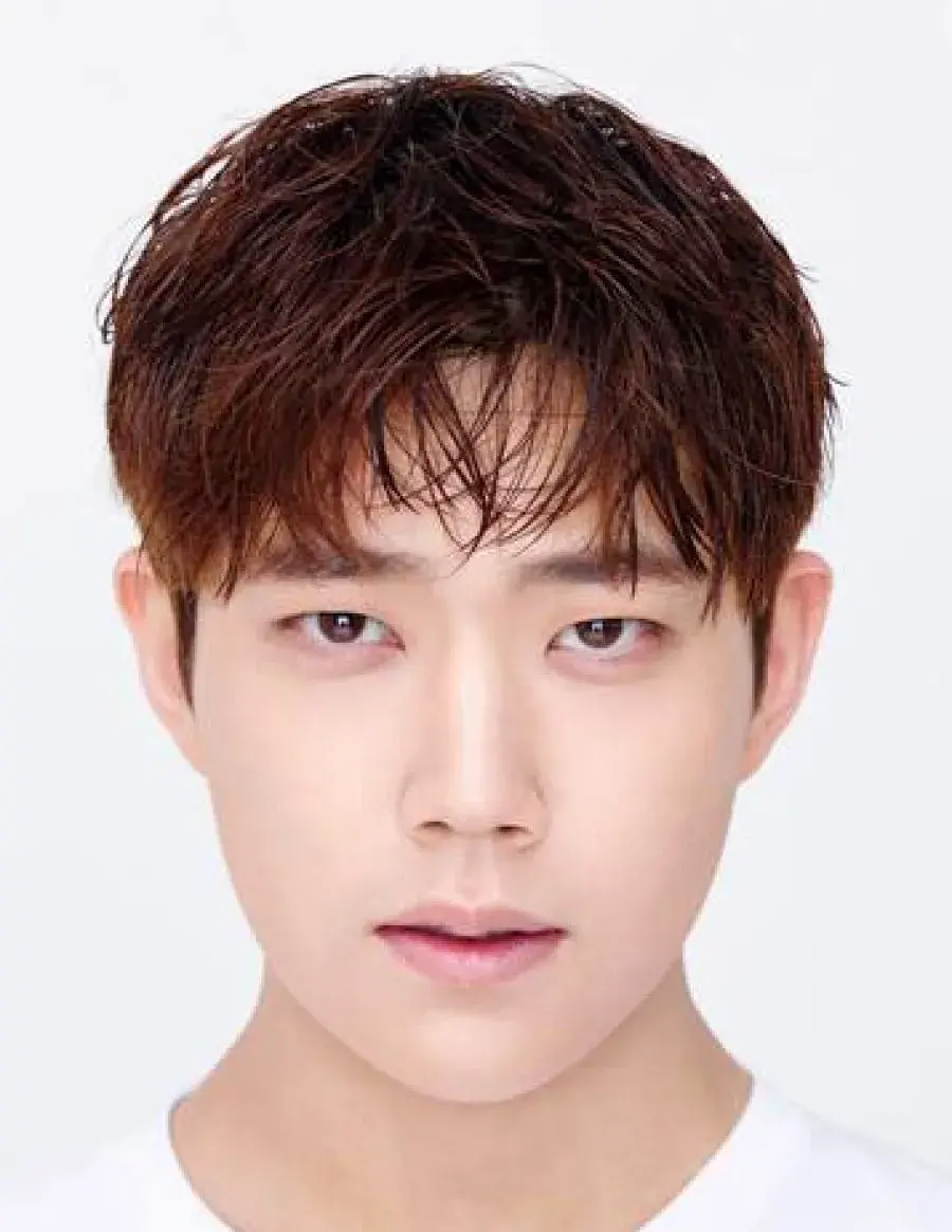 بیوگرافی Kim Hyung Kyu