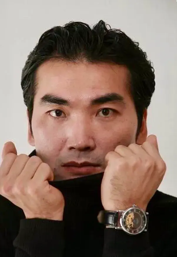 بیوگرافی Ryu Sung Hoon