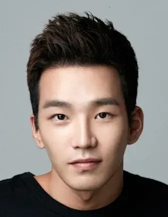 بیوگرافی Kim Jong Min