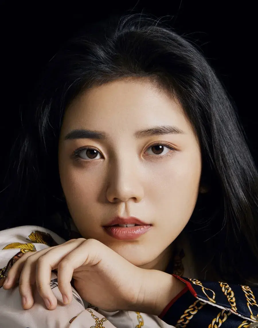 بیوگرافی Ying Luo Xu