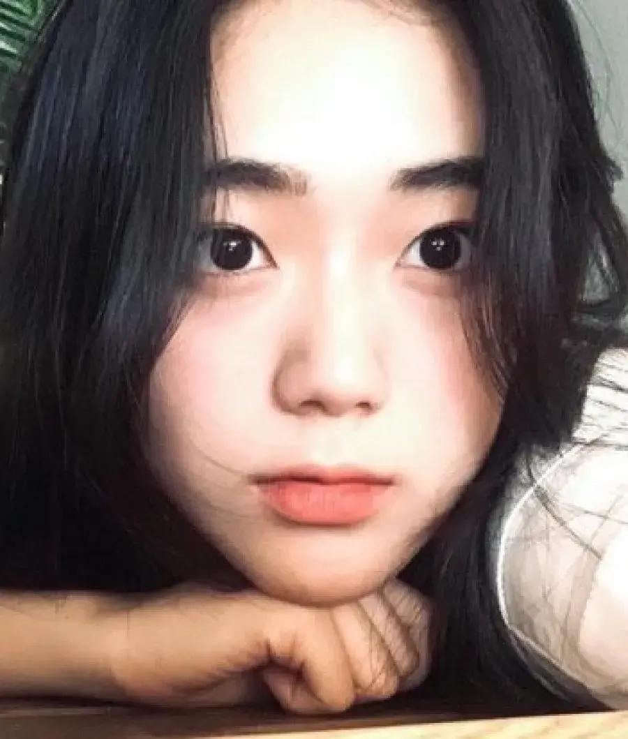 بیوگرافی Kim Ji Woo