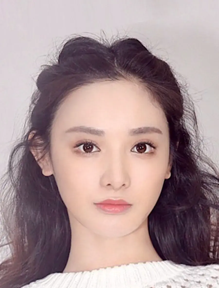 بیوگرافی Peng Xiao Ran