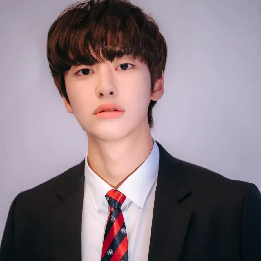 بیوگرافی Lee Won Jung