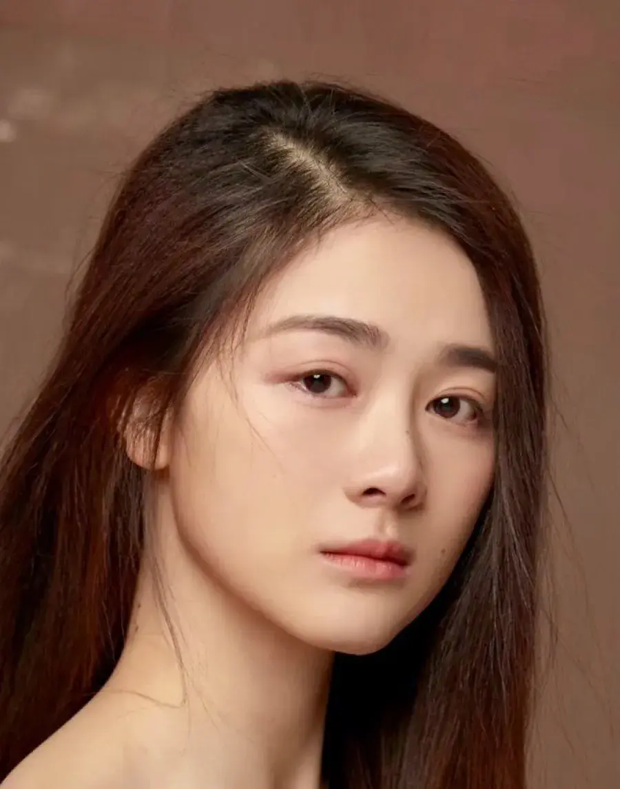 بیوگرافی Xu Si Qi
