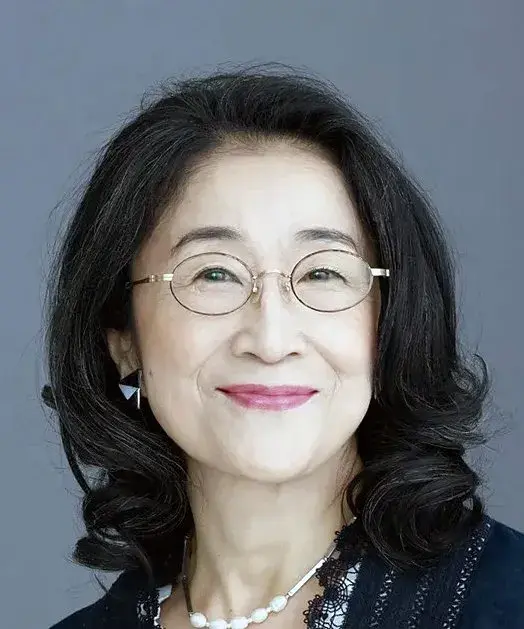 بیوگرافی Kino Hana