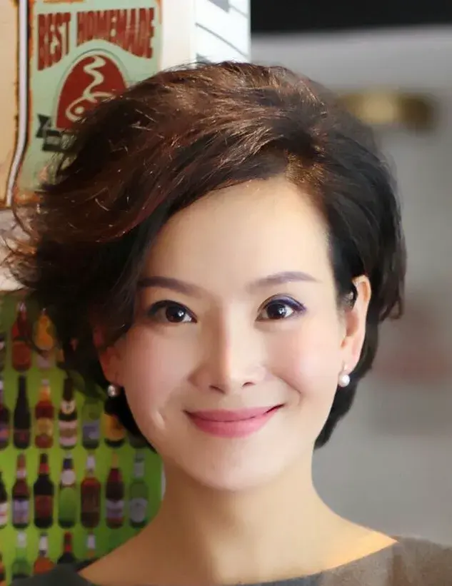 بیوگرافی Song Jin Yang