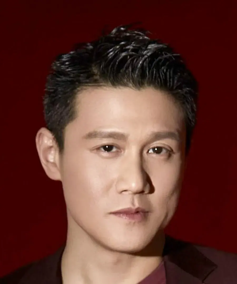 بیوگرافی Tong Yue