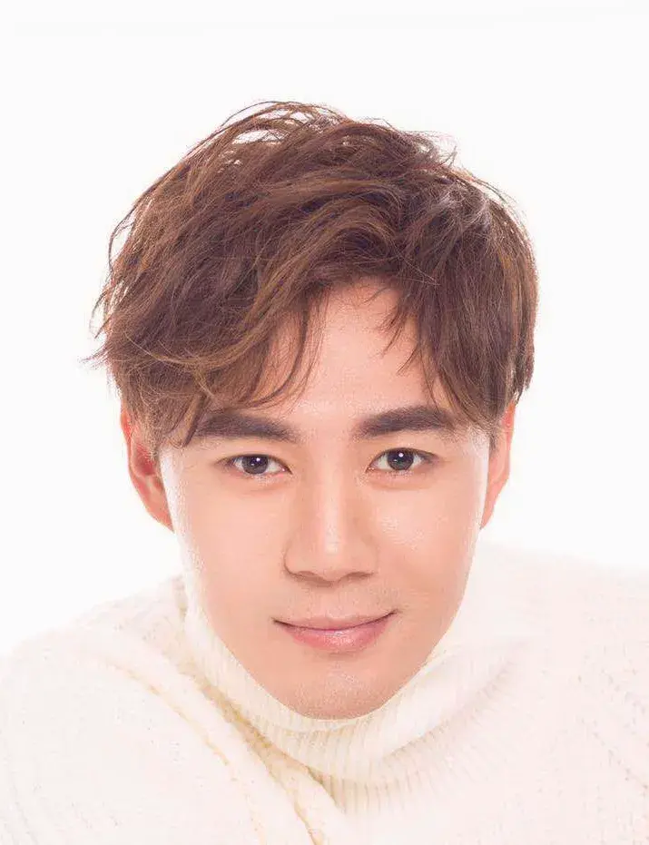 بیوگرافی Liu Yi Chen