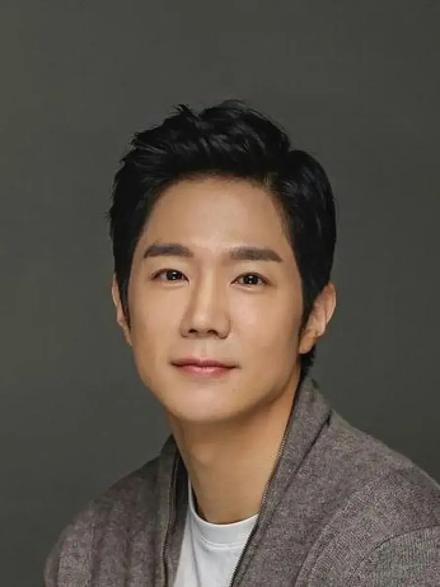 بیوگرافی Jang Tae Hoon