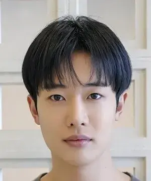 بیوگرافی Choi Woo Jin