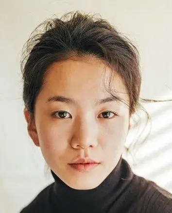 بیوگرافی Lee Seol