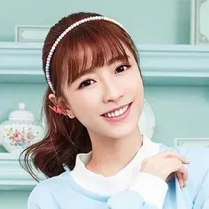 بیوگرافی Cheng Jia Xin