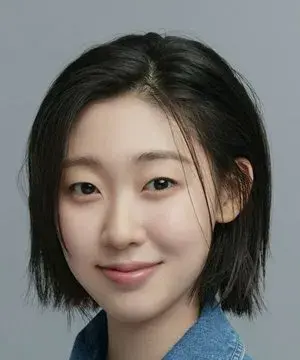 بیوگرافی Han Ye Ji