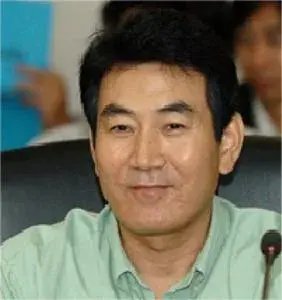 بیوگرافی Jun  In Taek