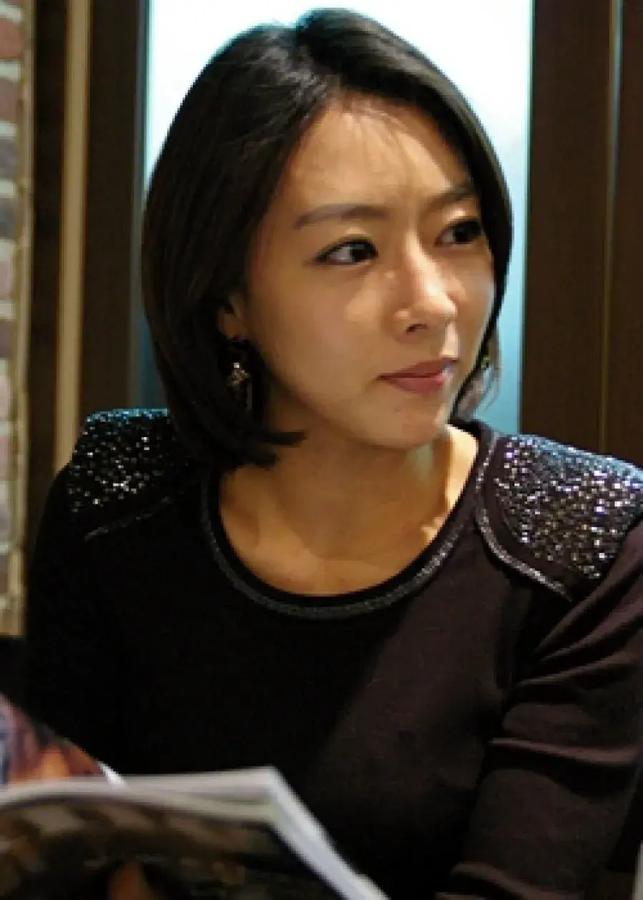 بیوگرافی Do Ji Won