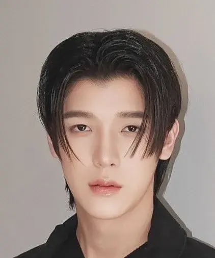 بیوگرافی Kritsanaphan Karn