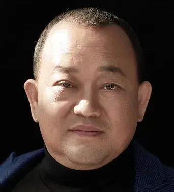 بیوگرافی Zong Xiao Jun