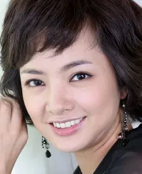 بیوگرافی Yoo Ji Yeon