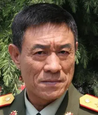 بیوگرافی Du Zhi Guo