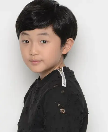 بیوگرافی Hong Hyun Taek