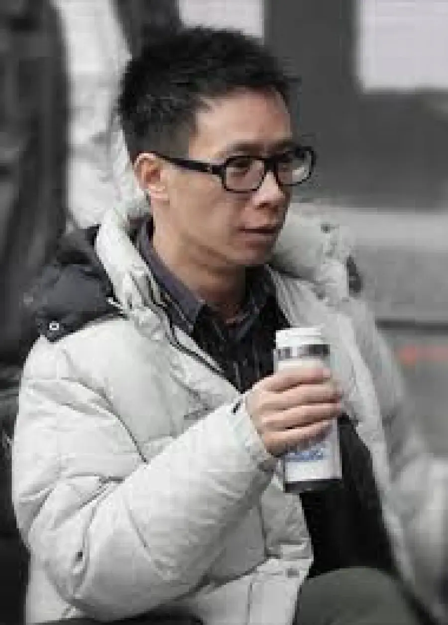 بیوگرافی Liang Guo Guan