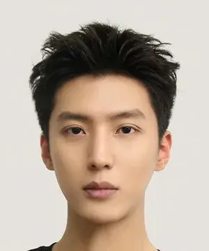 بیوگرافی Li Ruo Tian