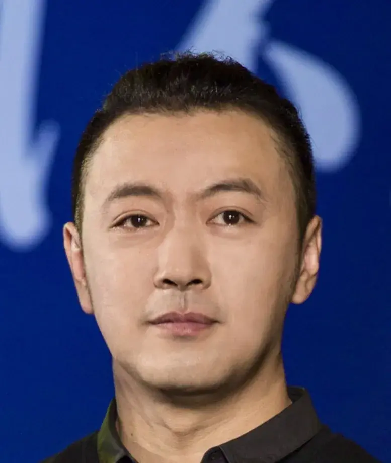 بیوگرافی Cao Bing Kun