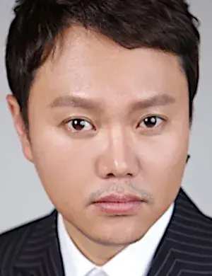 بیوگرافی Kim Min Kyo