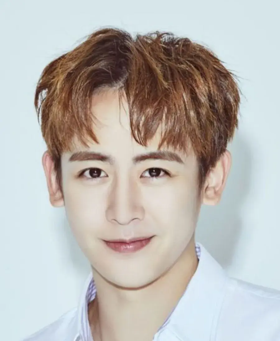 بیوگرافی Horvejkul Nichkhun