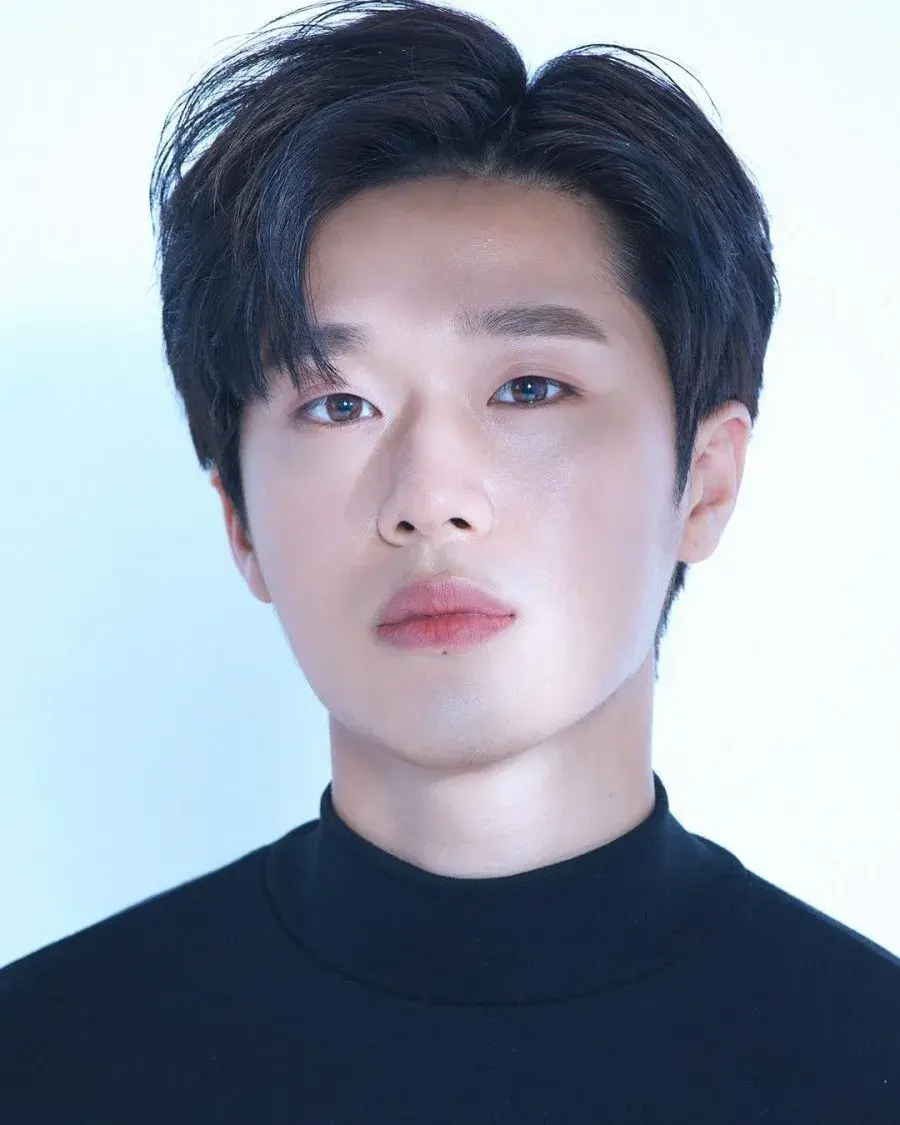 بیوگرافی Park Young Jae