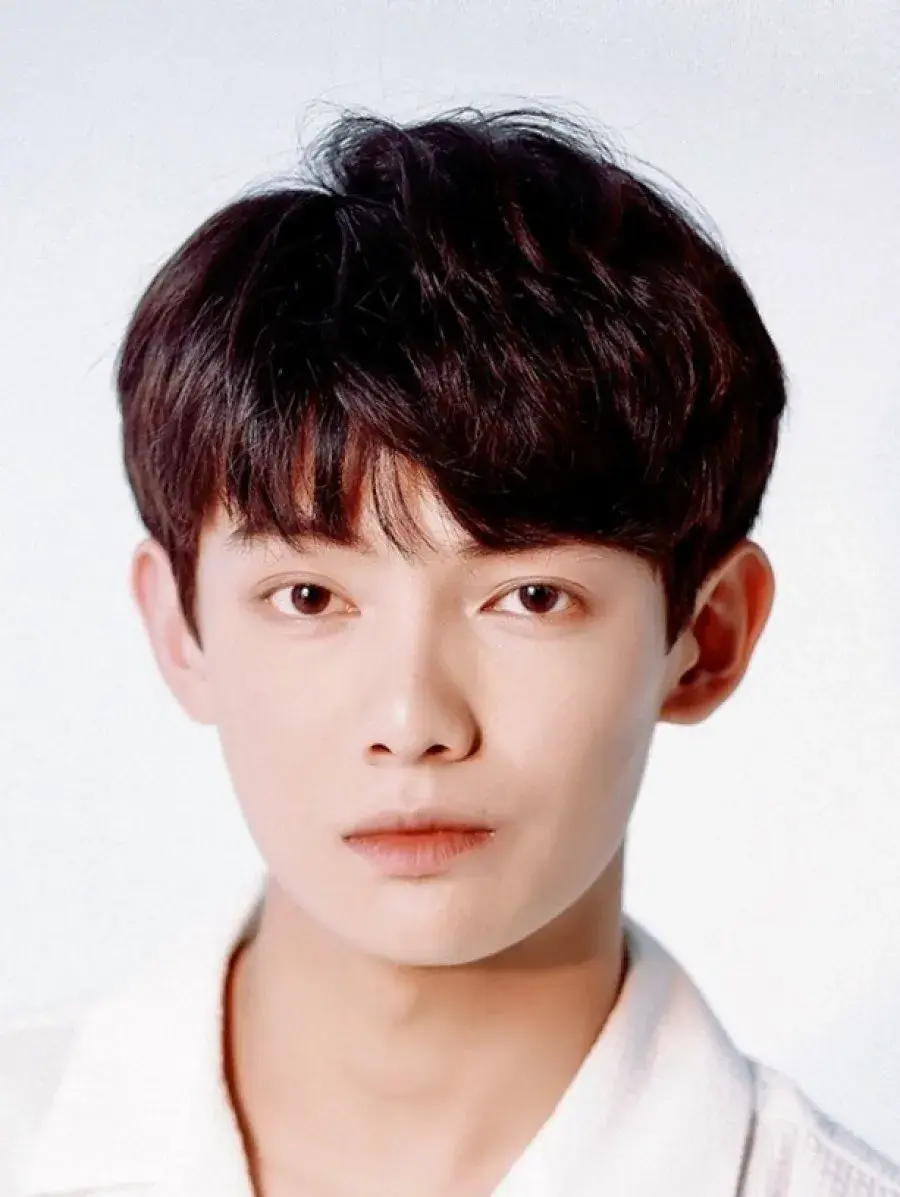 بیوگرافی Li Yi Nan