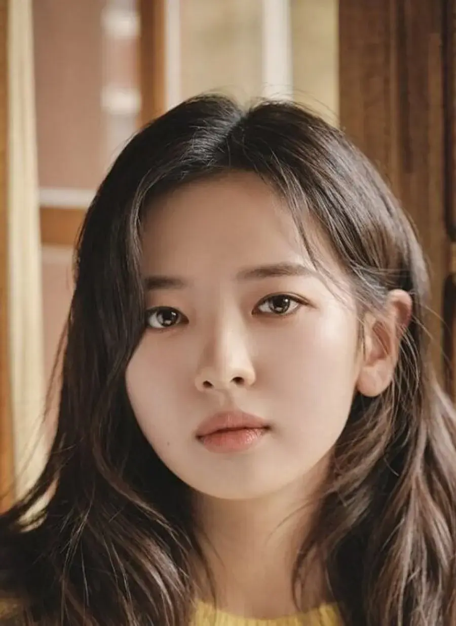 بیوگرافی Hwang Bo Reum Byeol