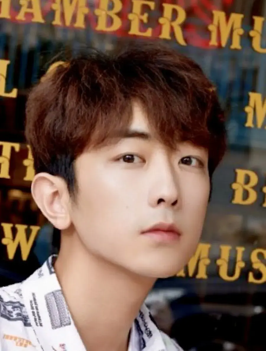 بیوگرافی Wang Xu Dong