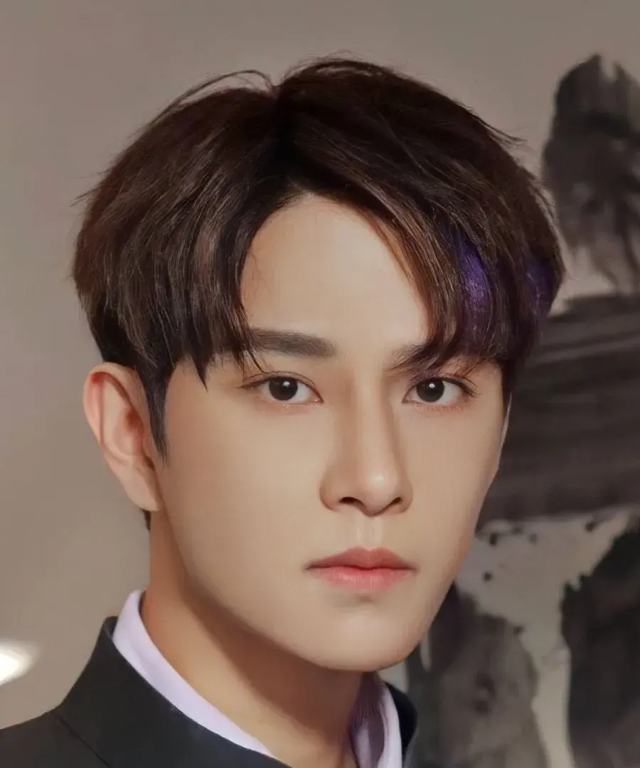 بیوگرافی Huang You Tian