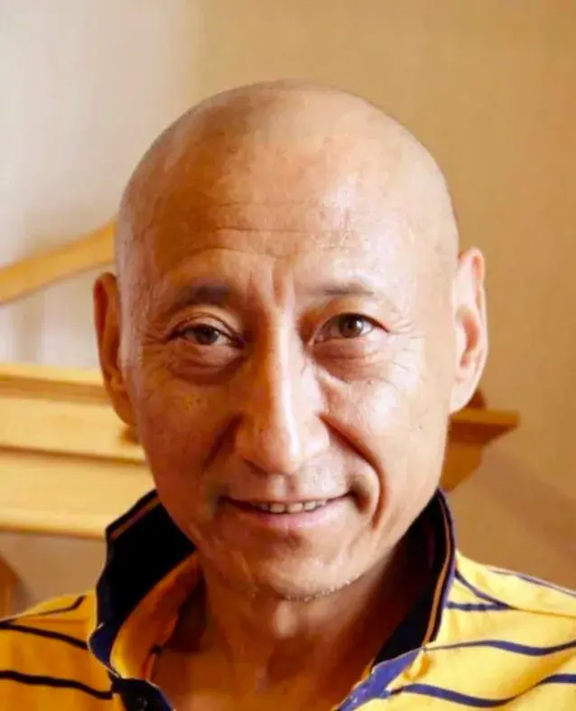 بیوگرافی Zhang Chun Zhong