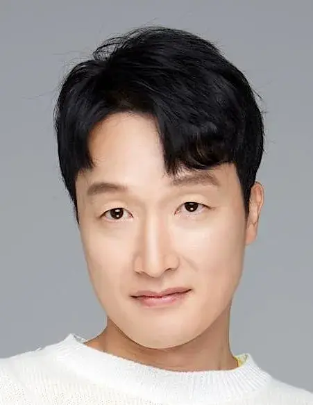 بیوگرافی Choi Byung Mo