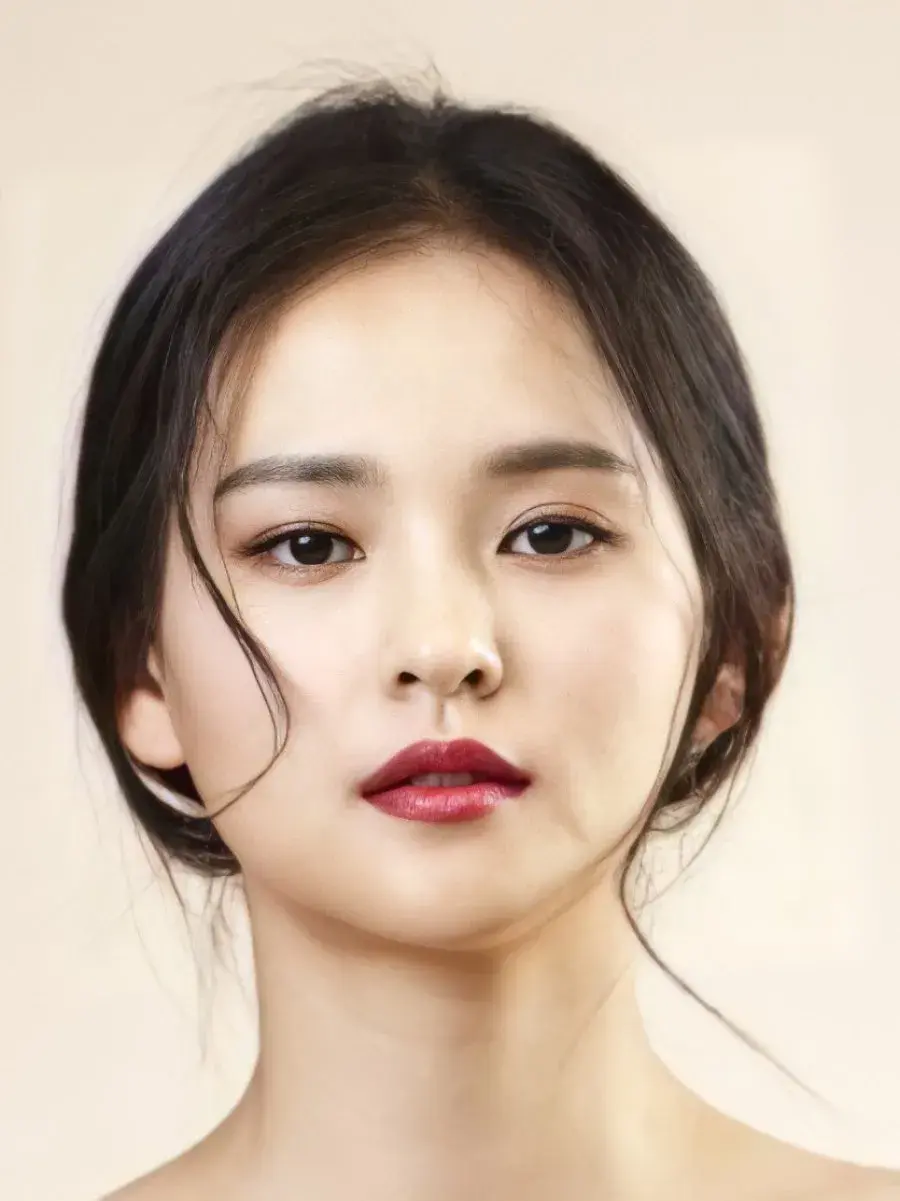 بیوگرافی Kim Yoon Hye