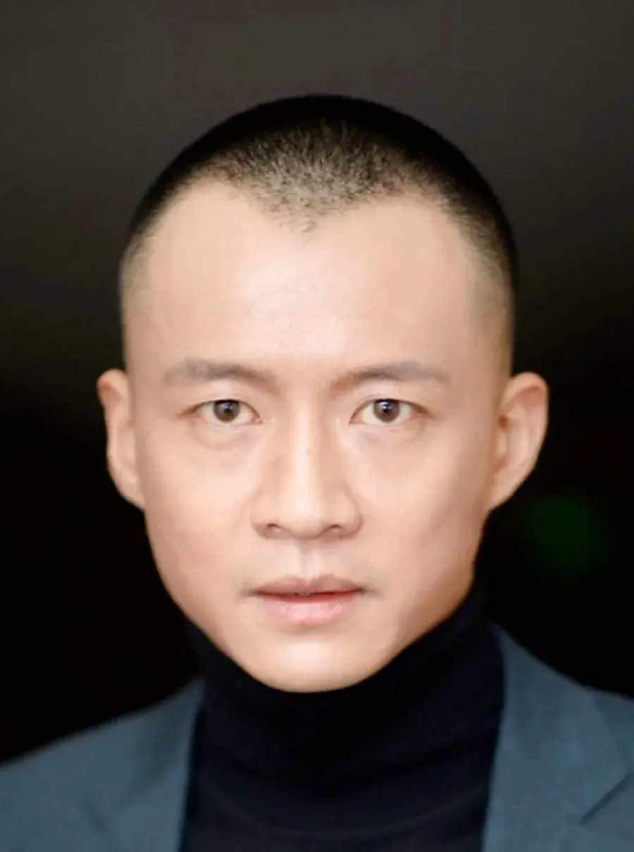 بیوگرافی Tang Zeng