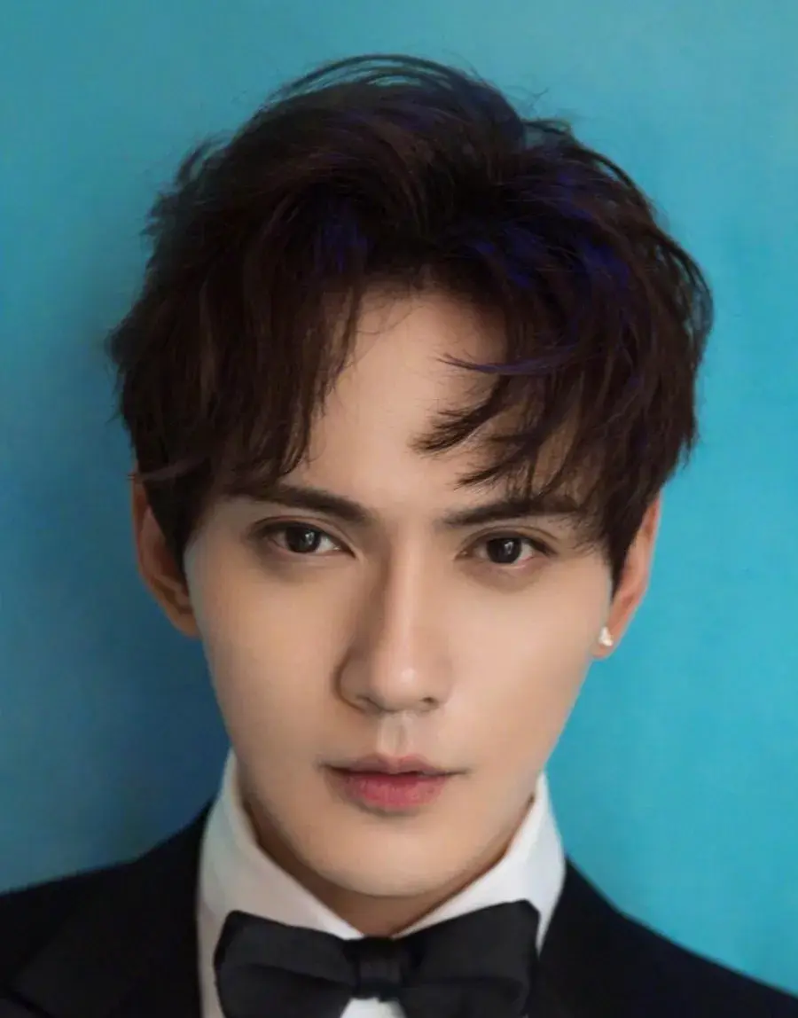 بیوگرافی Xu Zheng Xi