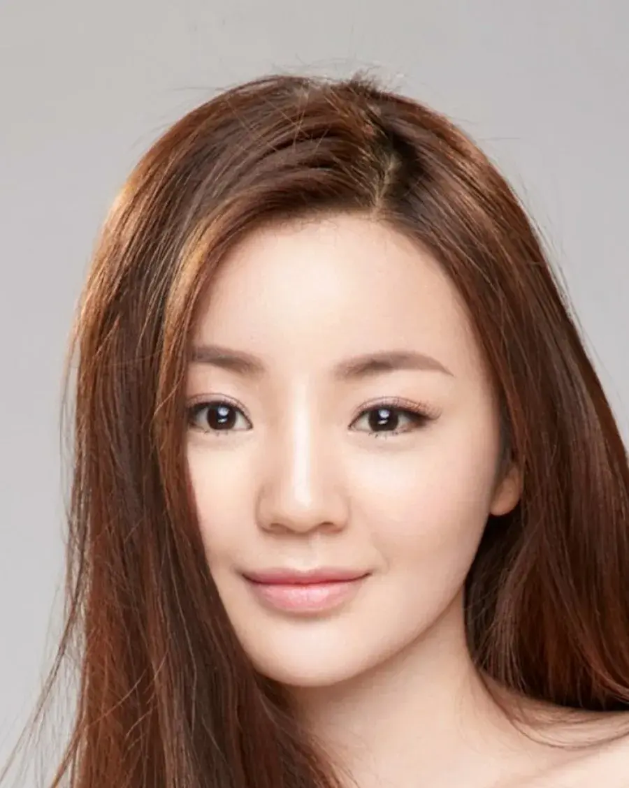 بیوگرافی Zhao Zi Han