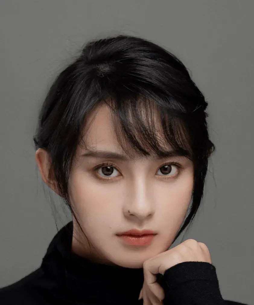 بیوگرافی Zhang Ya Meng