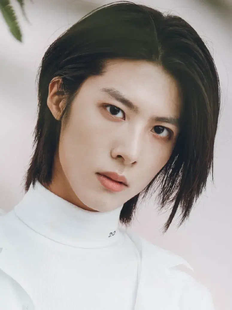 بیوگرافی Li Jing Ze