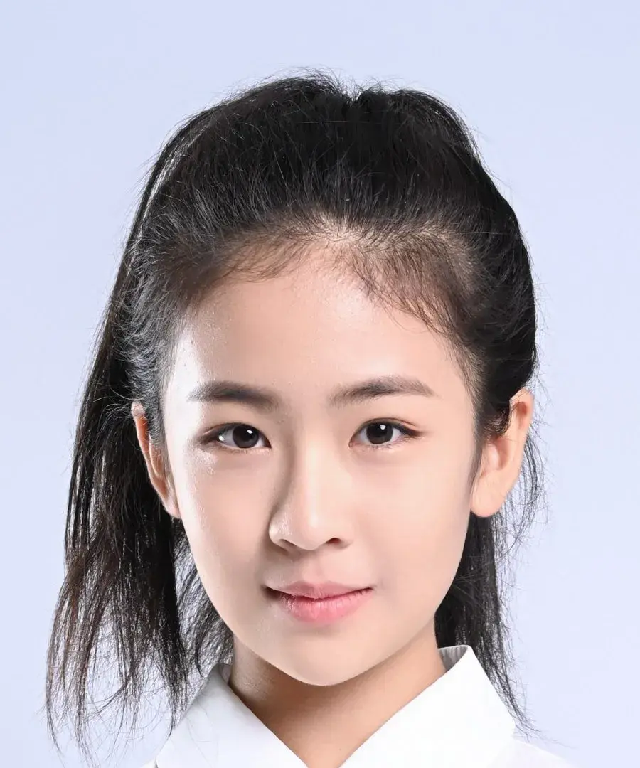 بیوگرافی Li Xi Yuan