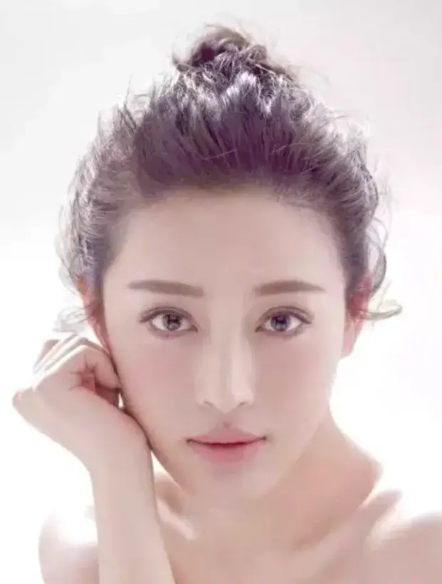 بیوگرافی Gan Ting Ting