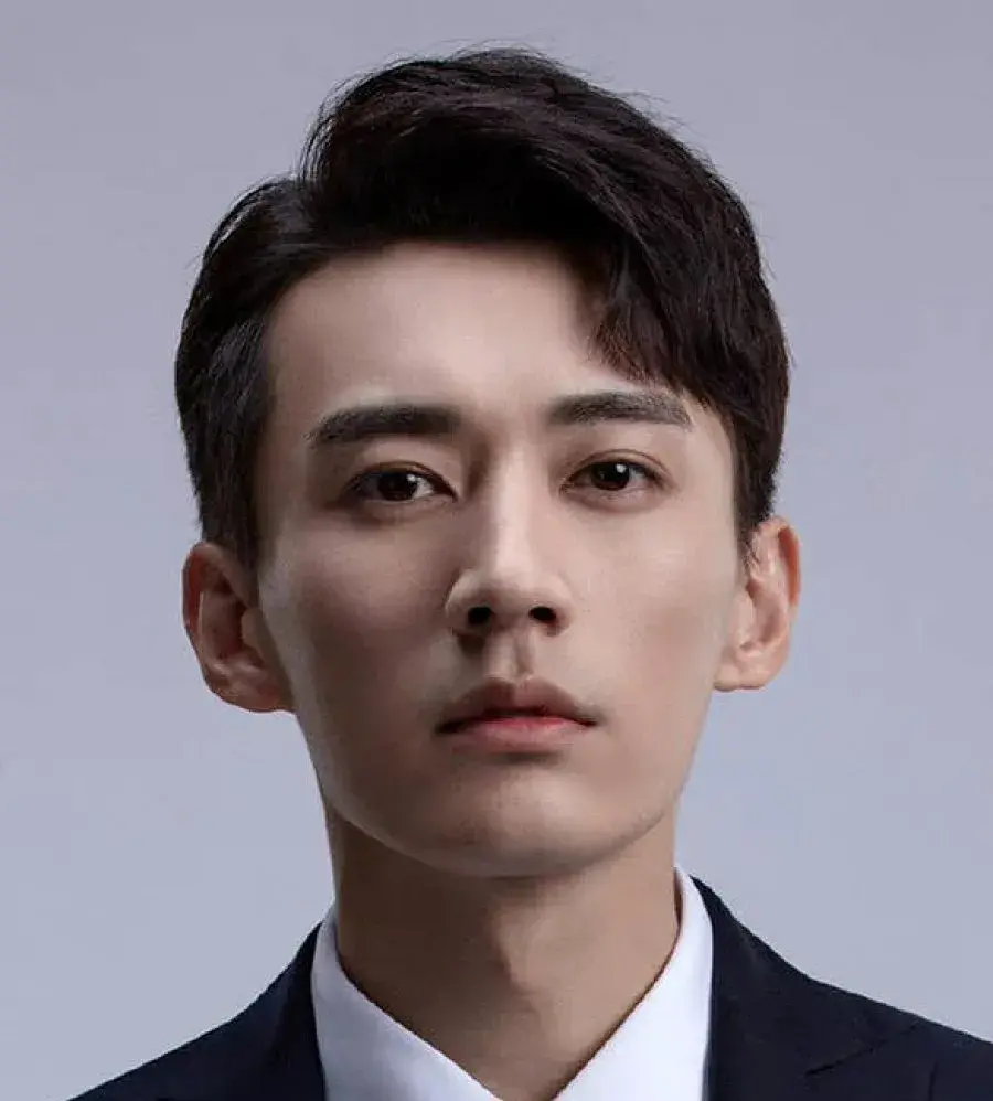 بیوگرافی Liu Xue Yi