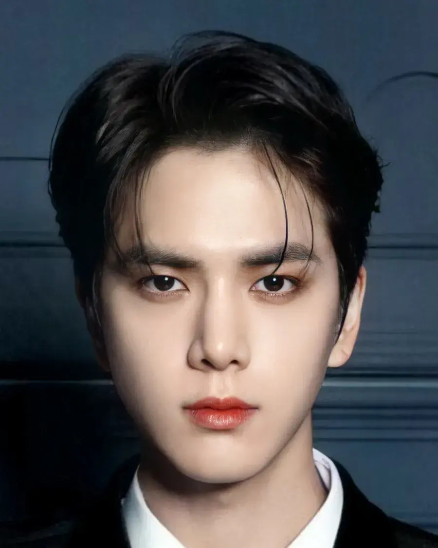 بیوگرافی Kim Young Hoon