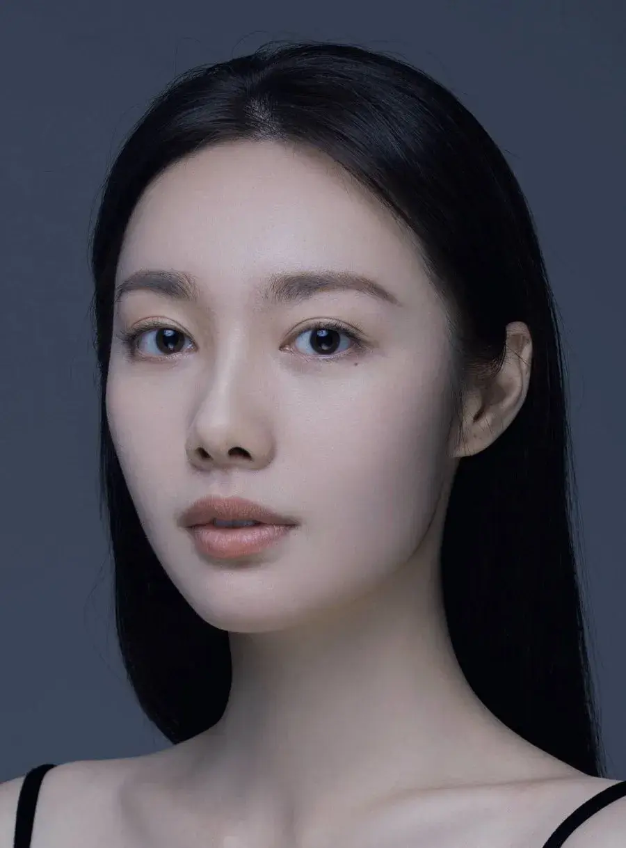 بیوگرافی Liu Ruo Yan