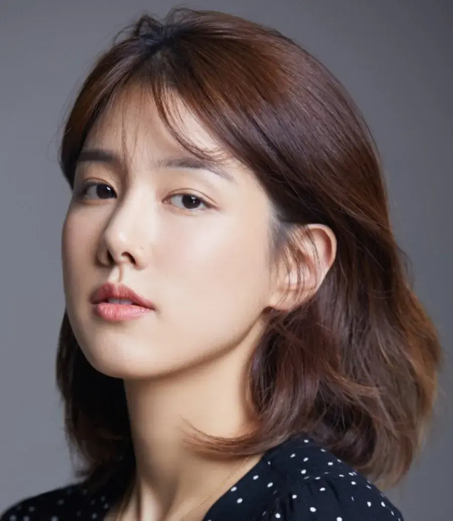 بیوگرافی Yang Ji Won