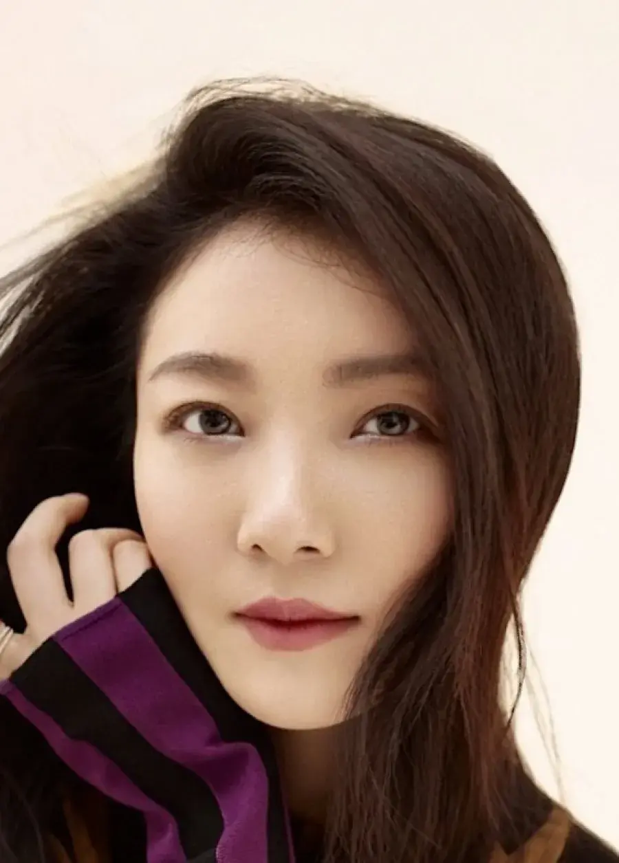 بیوگرافی Qi Xi